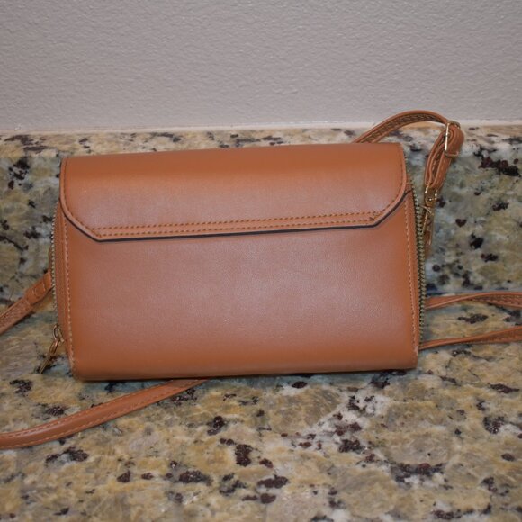 Forever Young Crossbody Purse - Picture 5 of 5